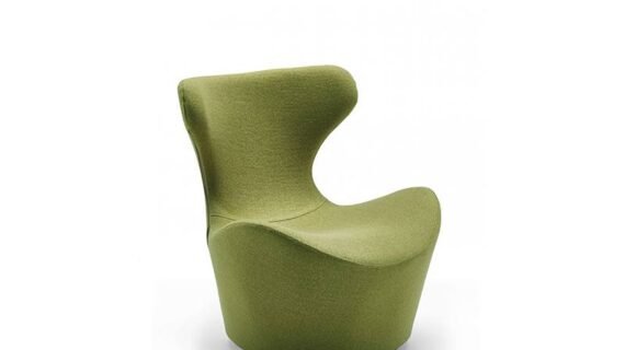 Serena Platform Bed by Creative Furniture